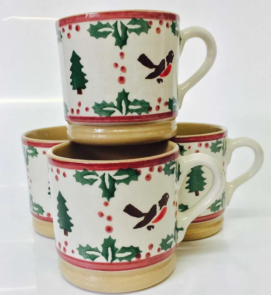 Cheap 4 Small Mugs Winter Robin Gift Sets